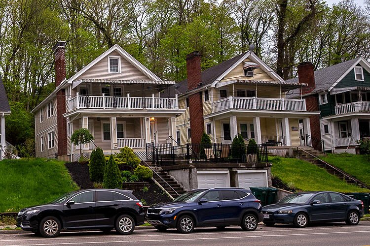 Mt. Lookout's Delta Avenue
