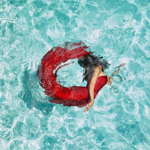 Enlarged eternal o273 underwater above Scott and Ramsey. Photography by Tina Gutierrez.