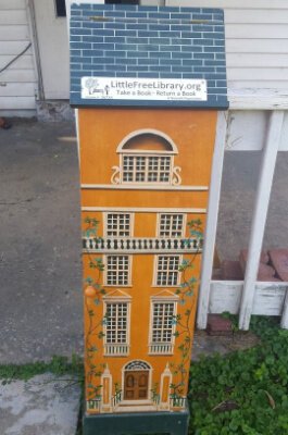 Trina Carter’s Little Free Library in Lincoln Heights, charter #35735.