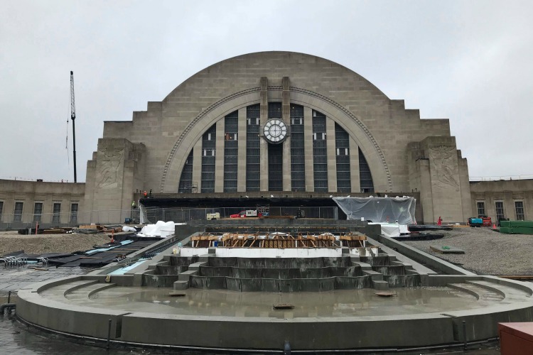 The final concrete pours on the cascades.