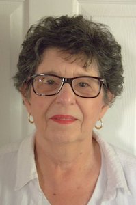 Barbara Gomes and her husband Ron Hoffman are recent additions to the Music Hall tour program.