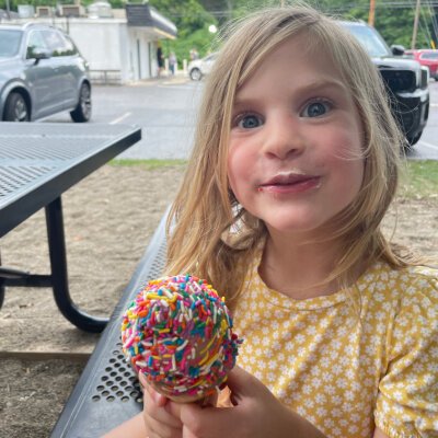 Maeve Bozsan, age 4, with sprinkle cone at the Dari Bar.