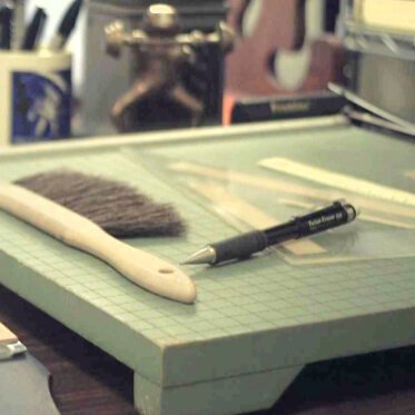 A shot from 2023 Winterfilm winner, Spencer + Penny., about the inner life of two pencils.