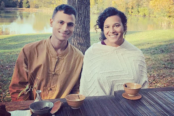 Siblings Max and Lily Raphael