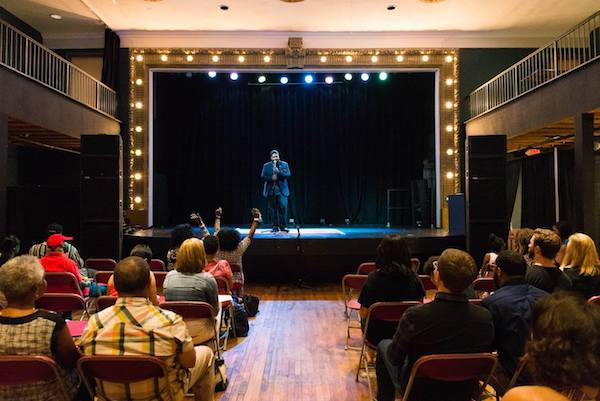 Allen Woods, MORTAR cofounder, welcomes the crowd to the sixth round of Life's a Pitch Night.