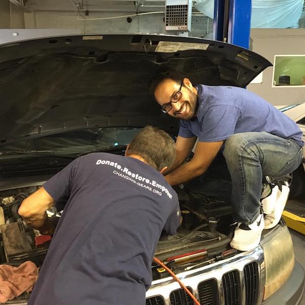 In order to increase its clients' mobility and access to jobs, ChangingGears restores cars and sells them at half-price.